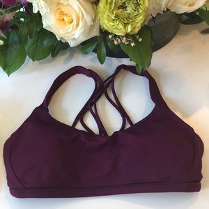 Lululemon Free to Be Sports bra